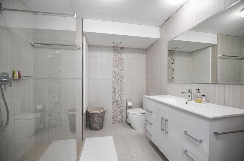 2 Bedroom Property for Sale in Dolphin Beach Western Cape